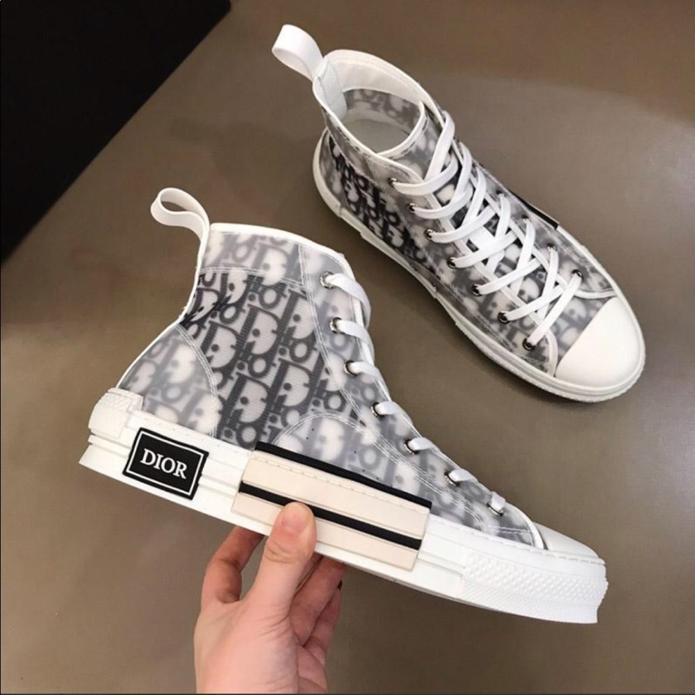 Dior high top sneaker